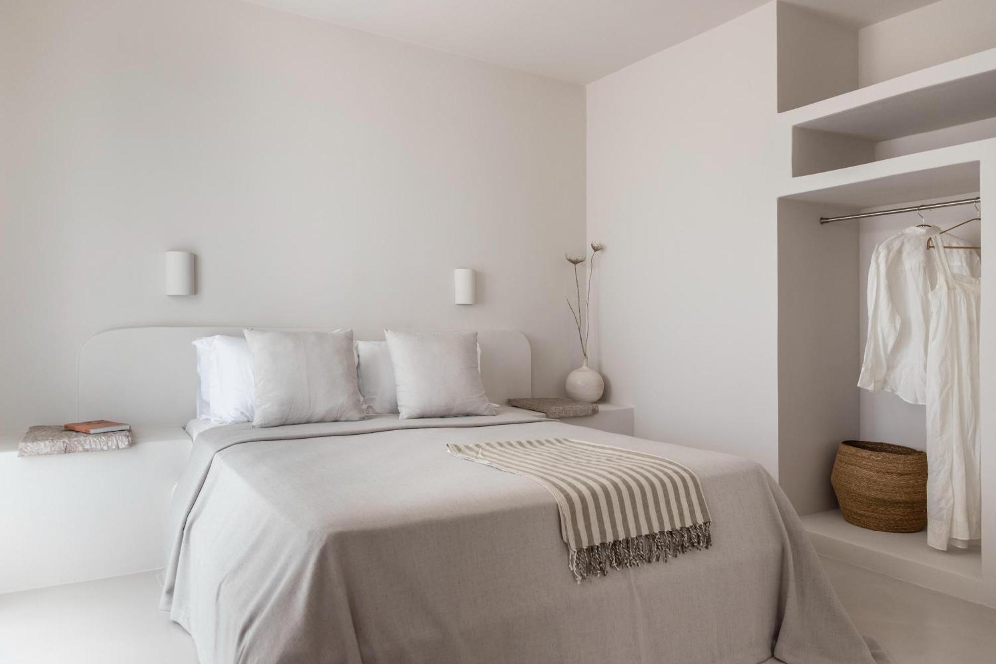 Om Living Milos Pollonia Exterior photo